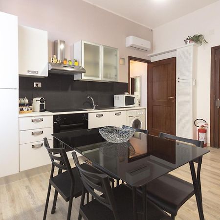 Casa Venusia Apartment Cagliari Bagian luar foto